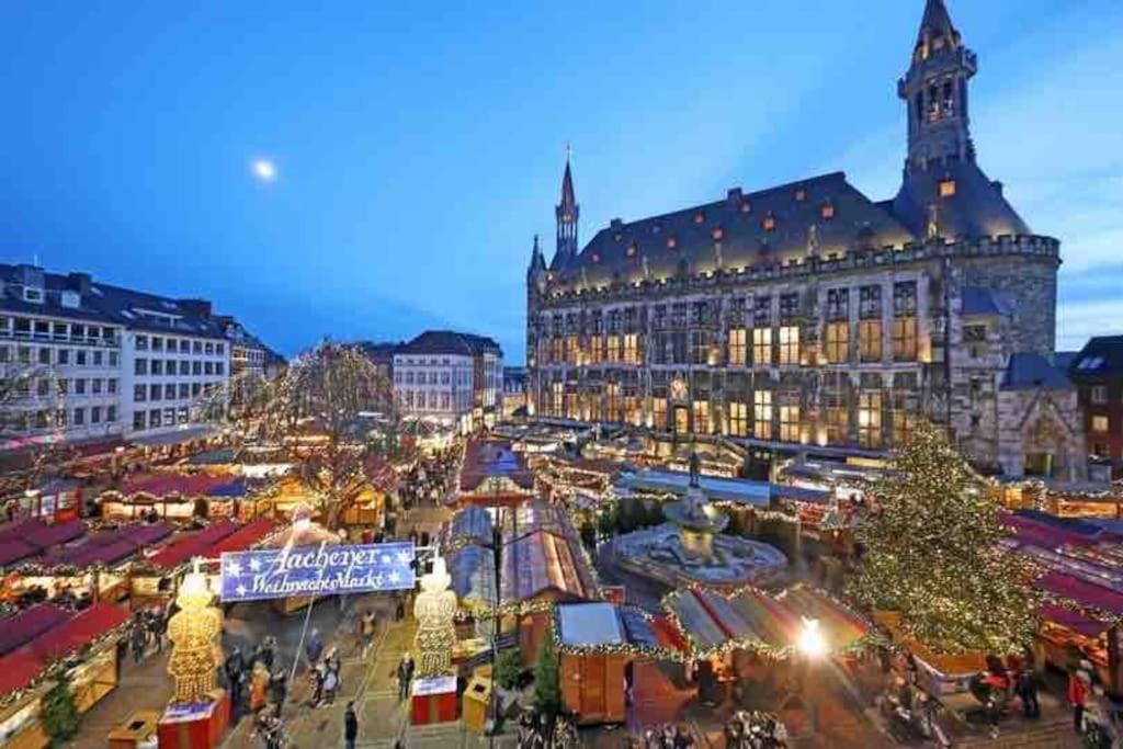 Modernes Mit 75qm Mit Balkon & Aussicht Apartment Aachen