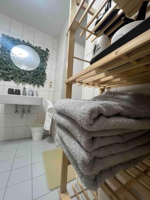 Modernes Mit 75qm Mit Balkon & Aussicht Apartment Aachen